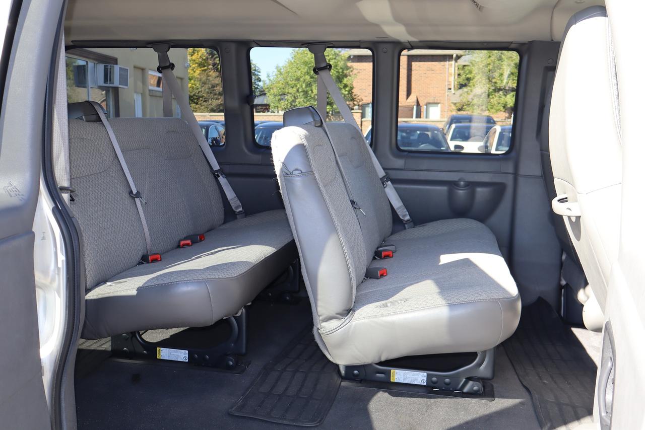 2021 Chevrolet Express RWD 2500 135" LT Photo