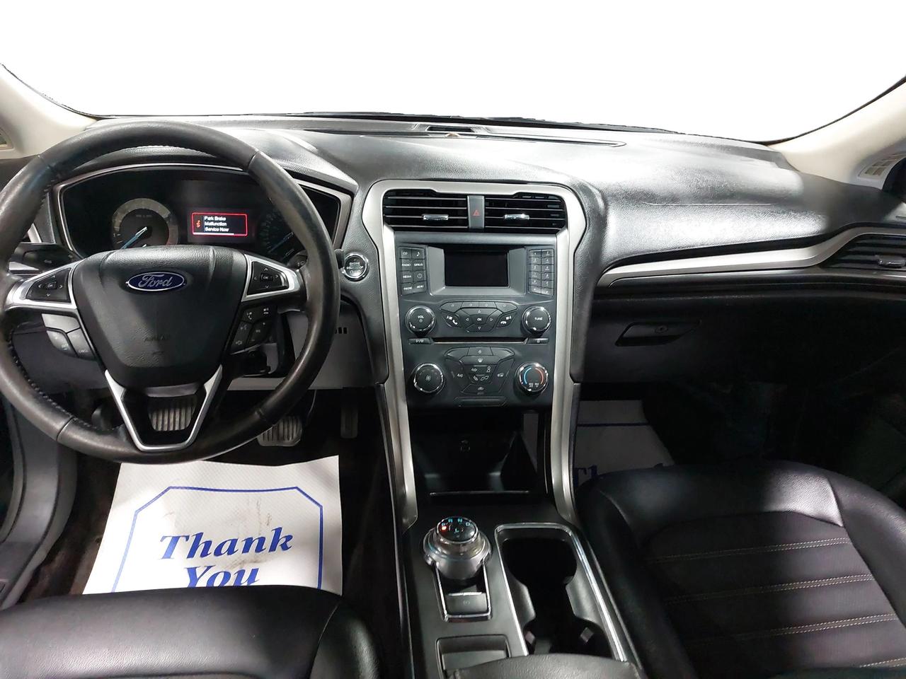 2017 Ford Fusion SE Photo