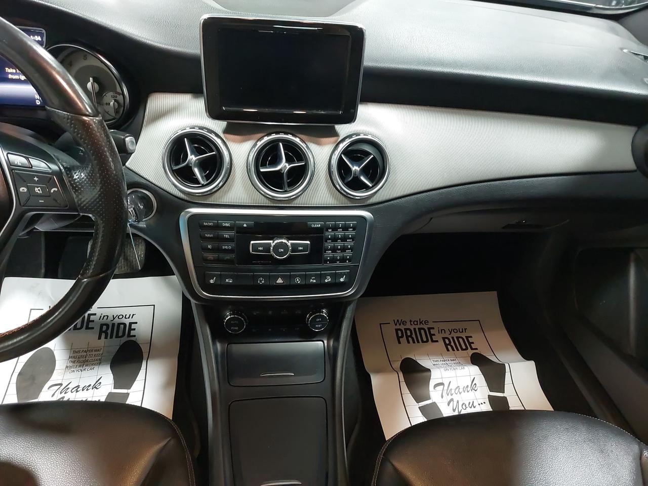 2015 Mercedes-Benz GLA 4MATIC 4dr GLA 250 Photo