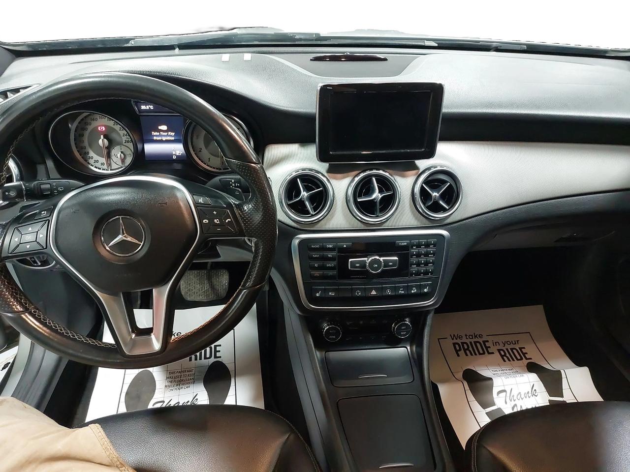 2015 Mercedes-Benz GLA 4MATIC 4dr GLA 250 Photo