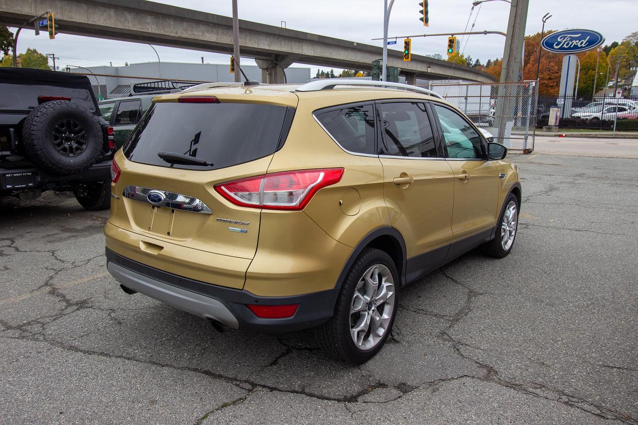 2014 Ford Escape 4WD TITANIUM Photo4