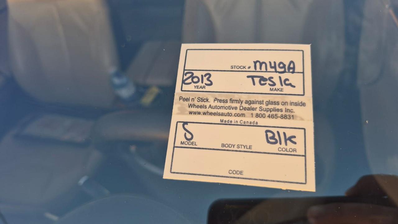 2013 Tesla Model S PERFORMANCE, P85, FREE SUPERCHARGING FOR LIFE Photo