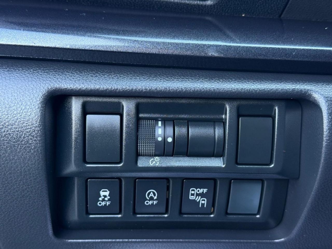 2023 Subaru XV Crosstrek OUTDOOR AWD | 2.5L | EYESIGHT | LEATHER Photo