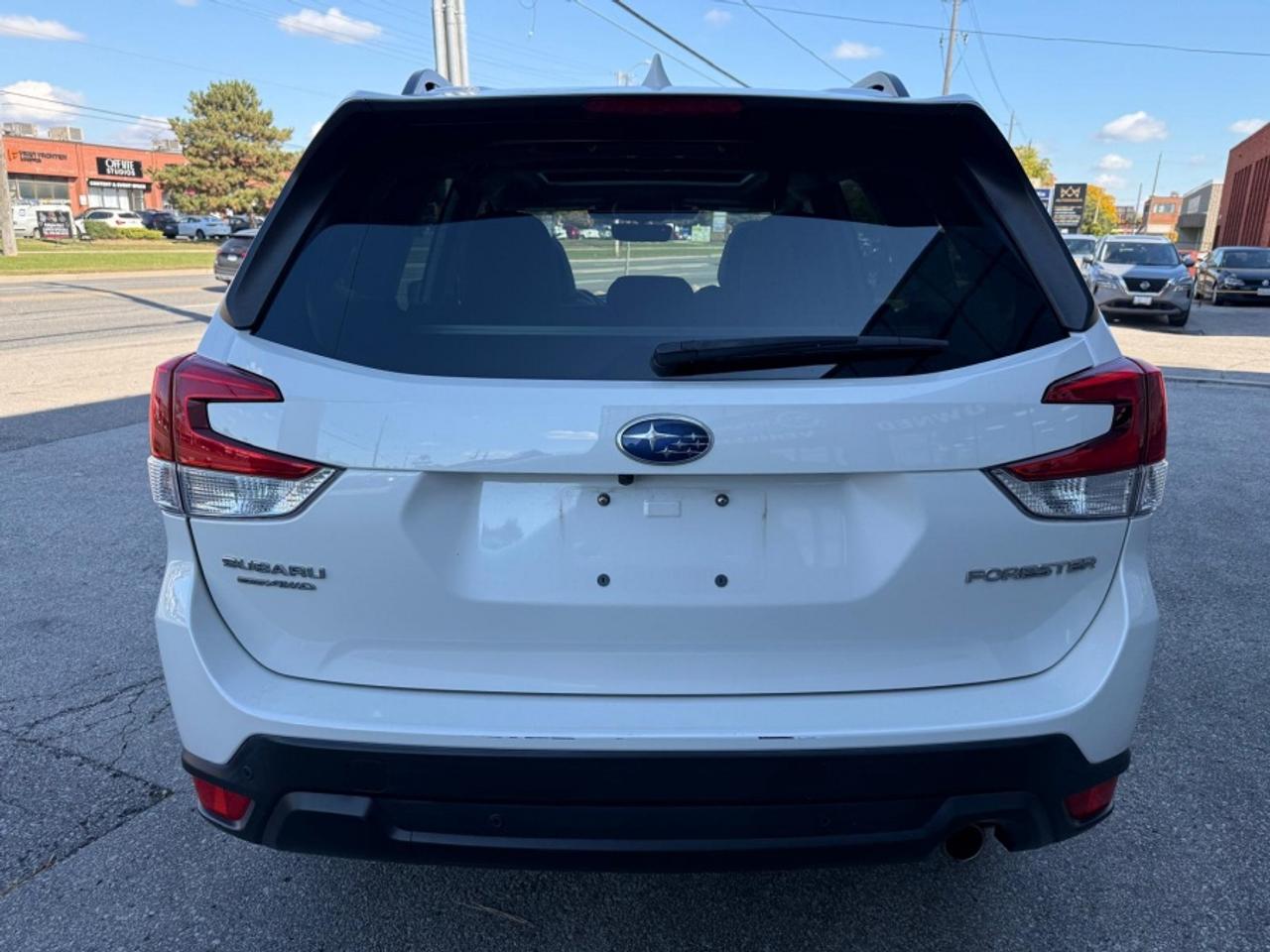 2023 Subaru Forester LIMITED | AWD | NAVI | PANO | LEATHER | HARMAN KAR Photo