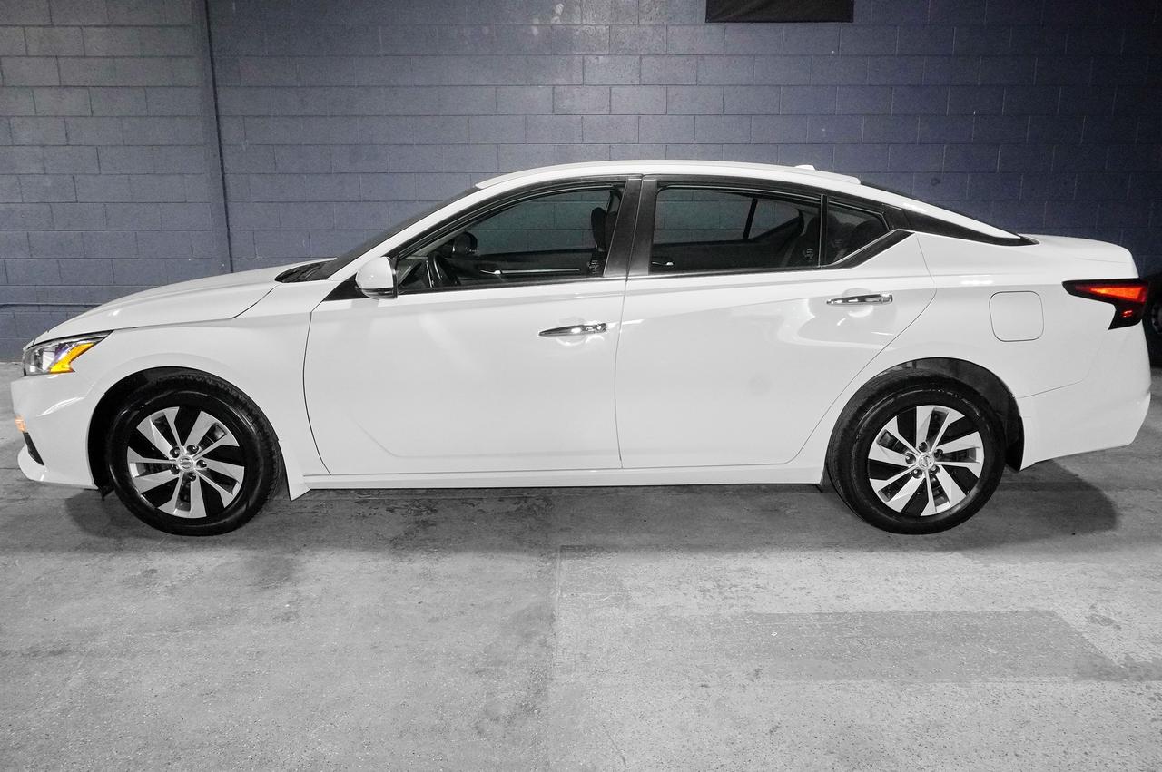 2020 Nissan Altima 2.5 S Photo2