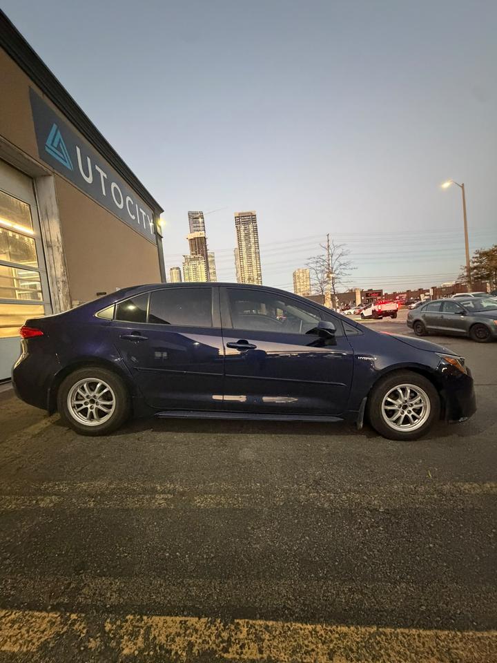 2021 Toyota Corolla Hybrid LE |PREMIUM PACKAGE | Photo