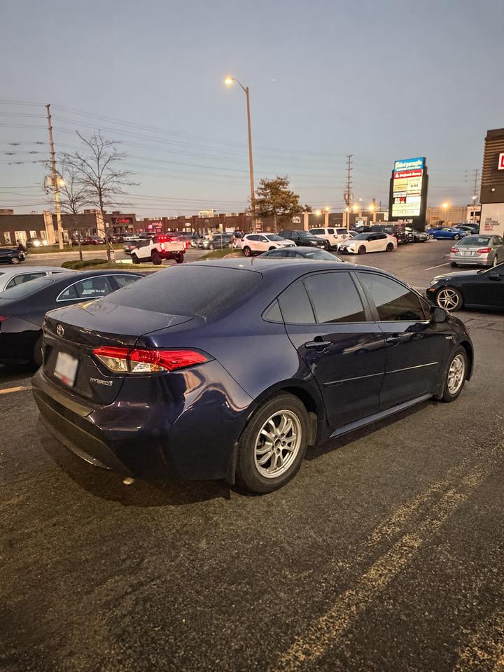 2021 Toyota Corolla Hybrid LE |PREMIUM PACKAGE | Photo