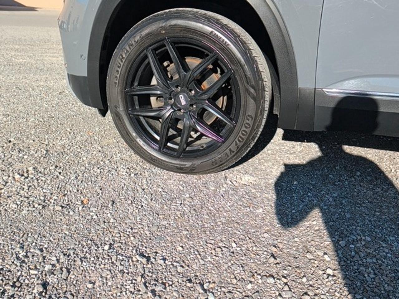 2020 Volkswagen Atlas Cross Sport Execline Photo