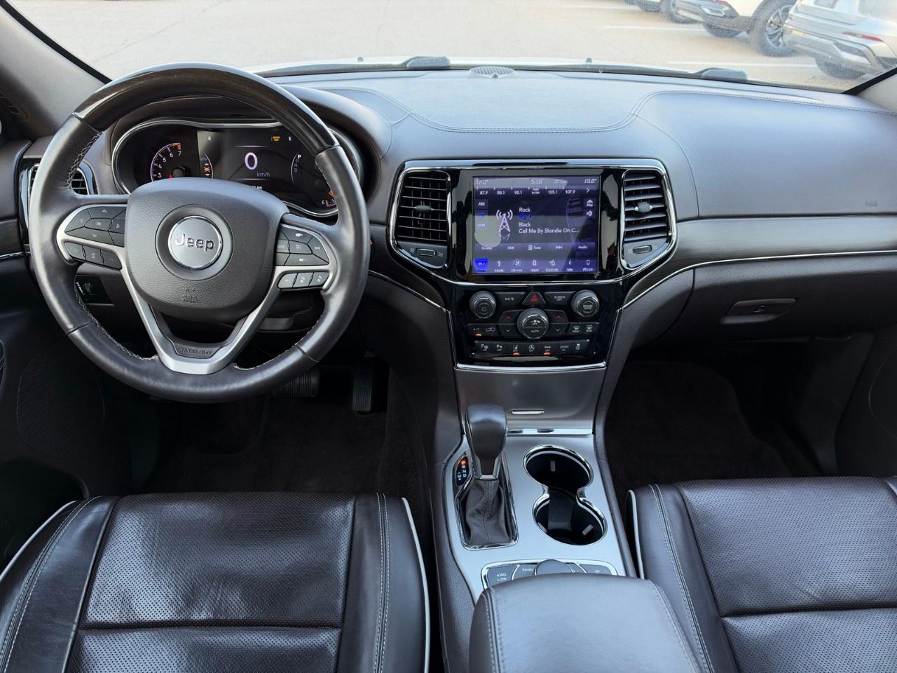 2019 Jeep Grand Cherokee OVERLAND 4X4 Photo