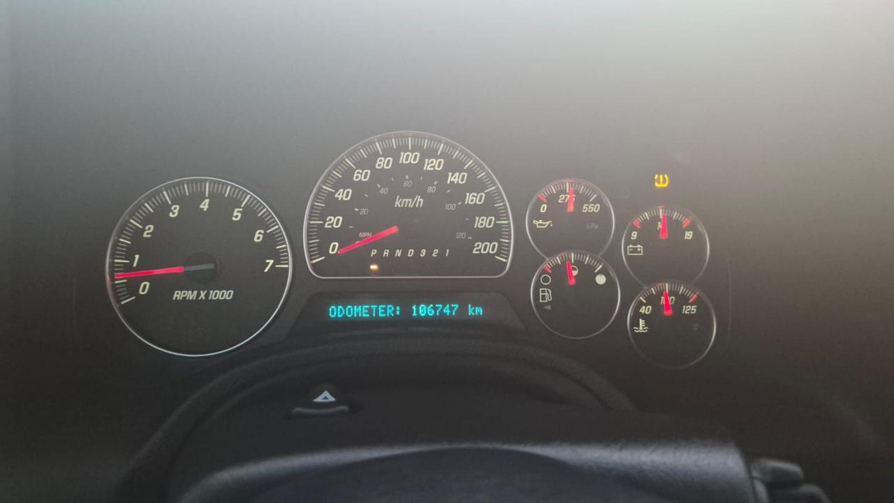 2008 GMC Envoy SLE, LEATHER, LOADED, ONLY 106KMS, AS IS SPECIAL Photo