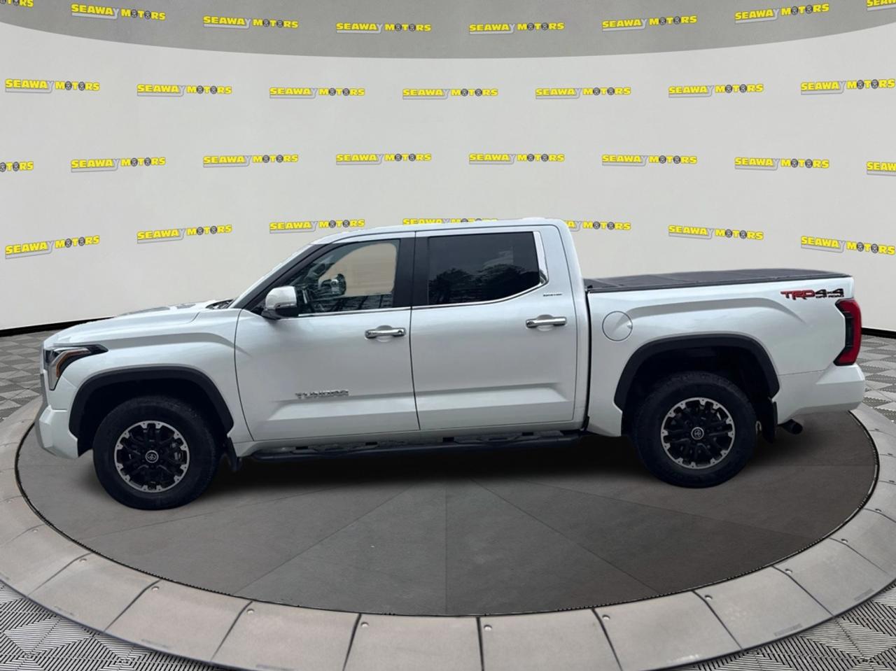 2024 Toyota Tundra 4X4 CrewMax Limited Photo