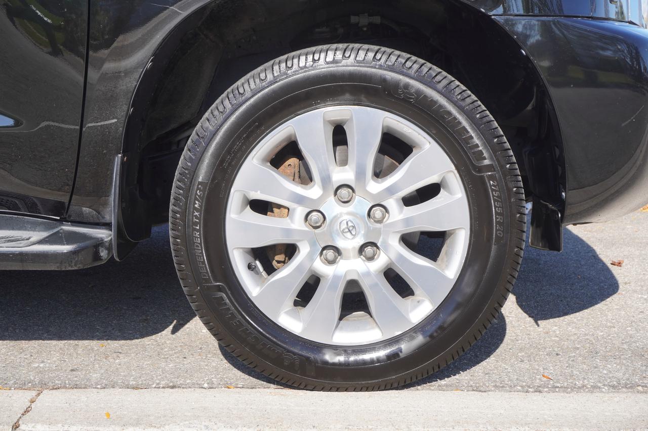 2016 Toyota Sequoia Platinum Photo