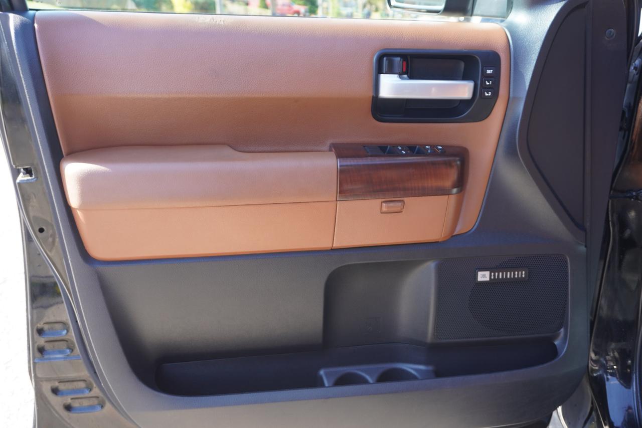 2016 Toyota Sequoia Platinum Photo