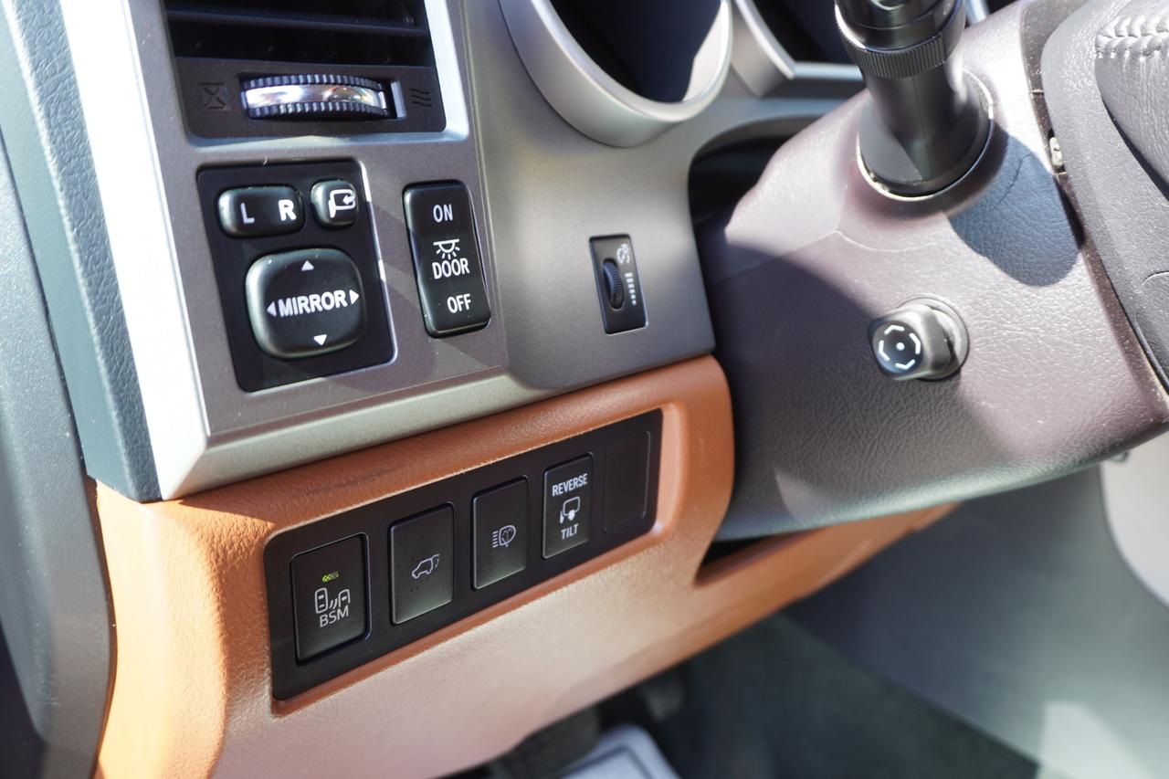 2016 Toyota Sequoia Platinum Photo
