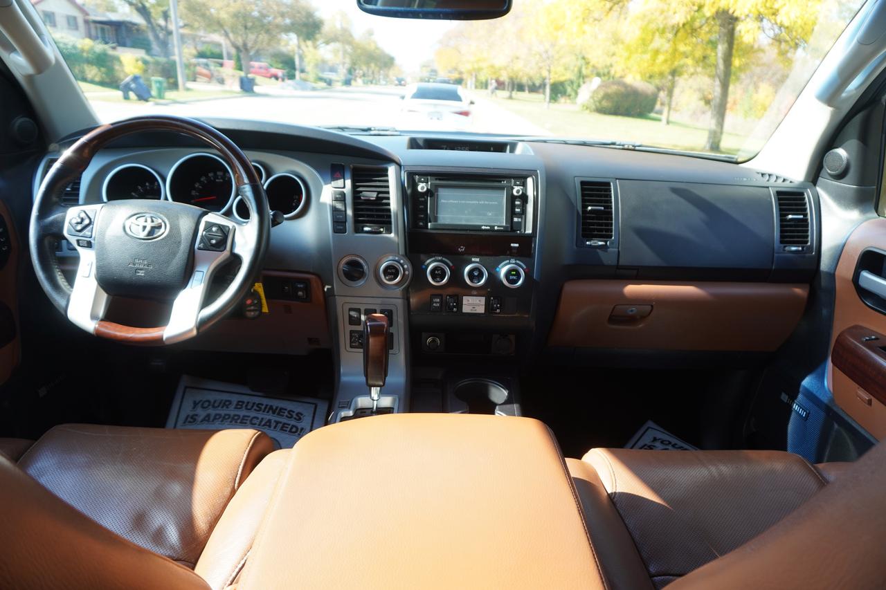 2016 Toyota Sequoia Platinum Photo