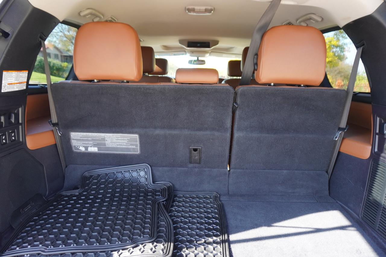 2016 Toyota Sequoia Platinum Photo