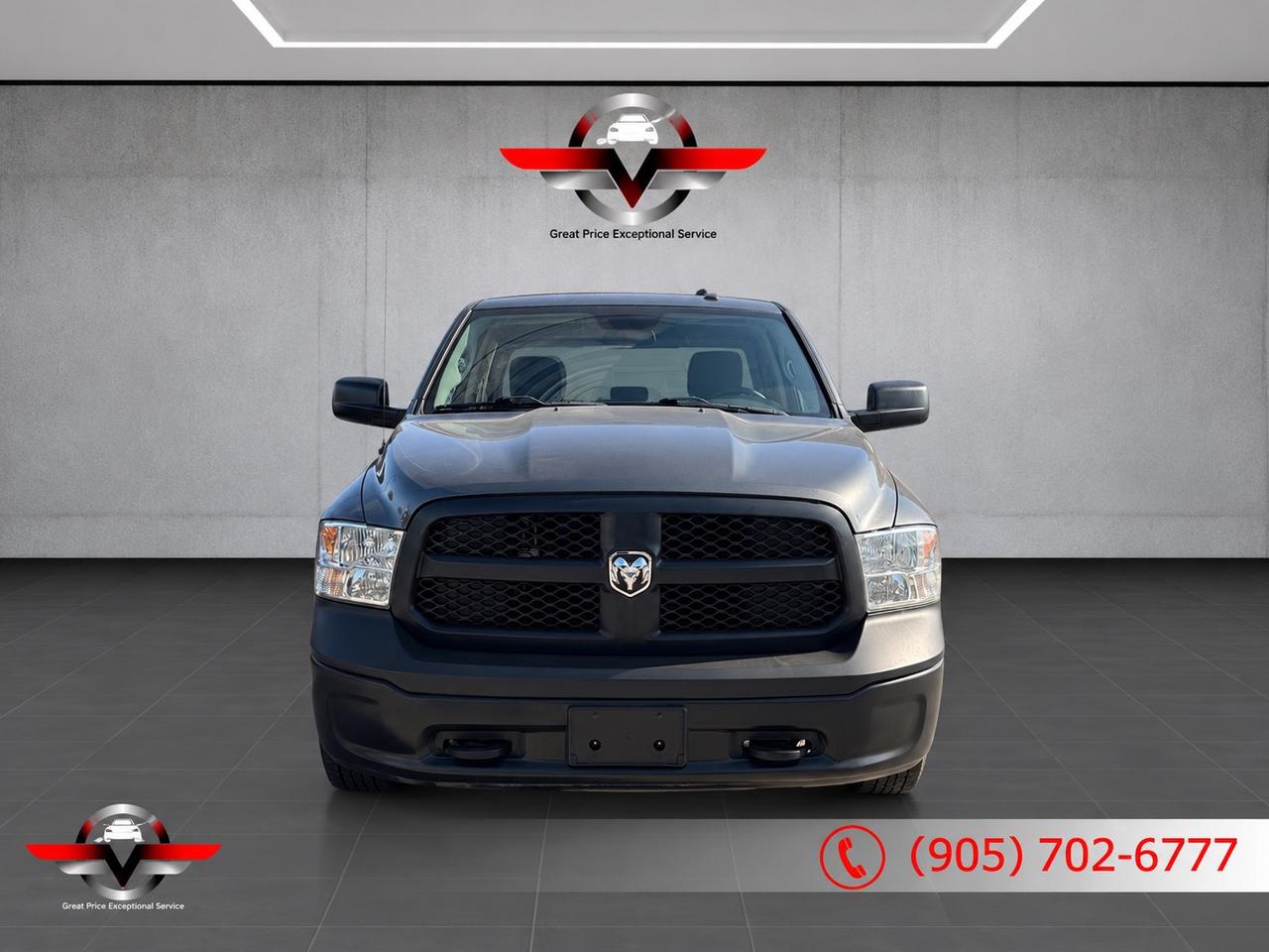 2013 RAM 1500 4WD REG CAB 140.5" ST Photo5