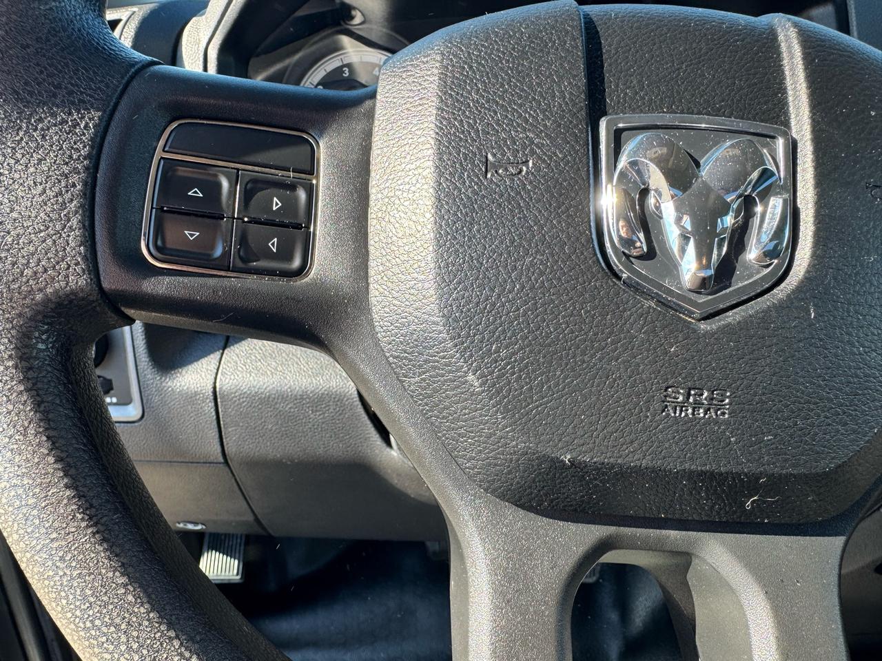 2013 RAM 1500 4WD REG CAB 140.5" ST Photo