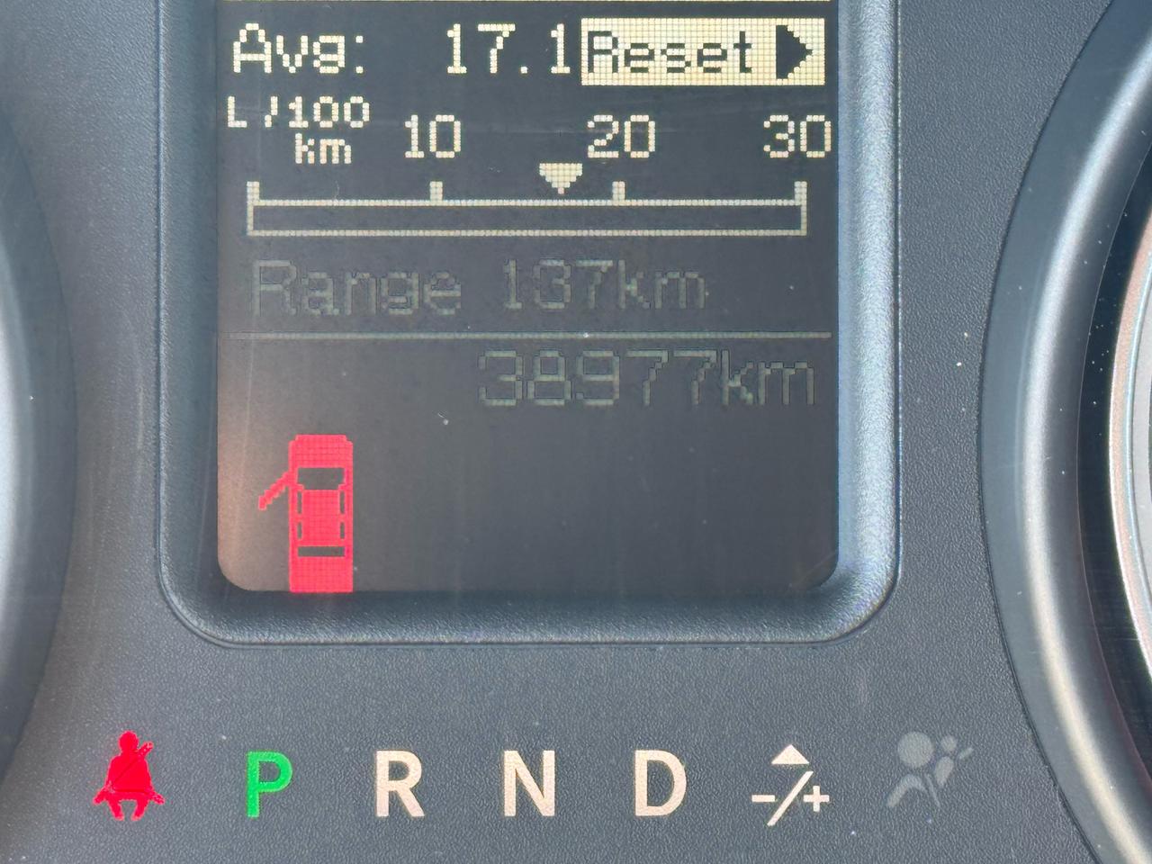 2013 RAM 1500 4WD REG CAB 140.5" ST Photo