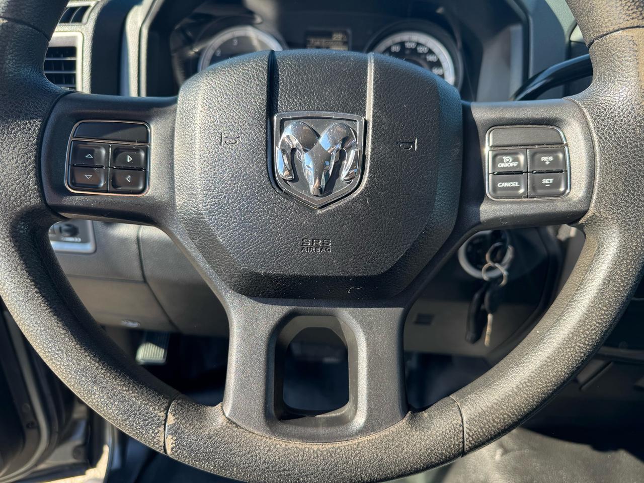 2013 RAM 1500 4WD REG CAB 140.5" ST Photo