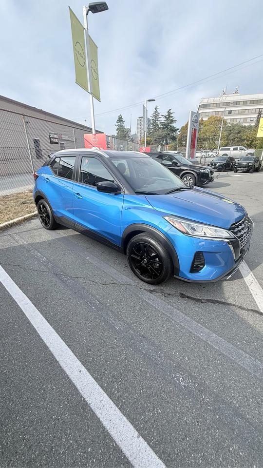 2023 Nissan Kicks SV - Photo #8