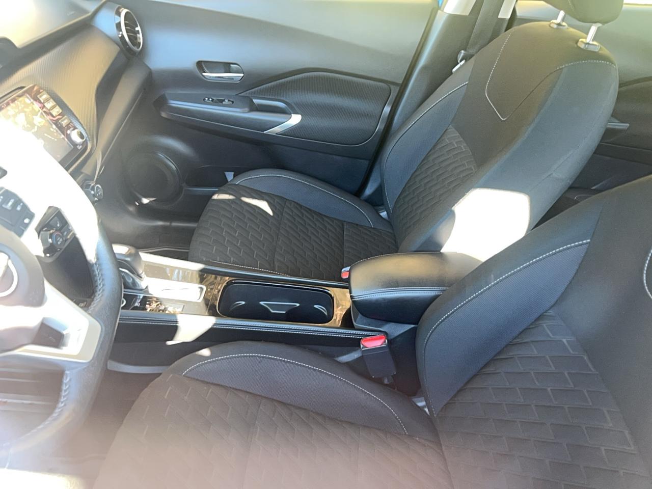 2023 Nissan Kicks SV Photo