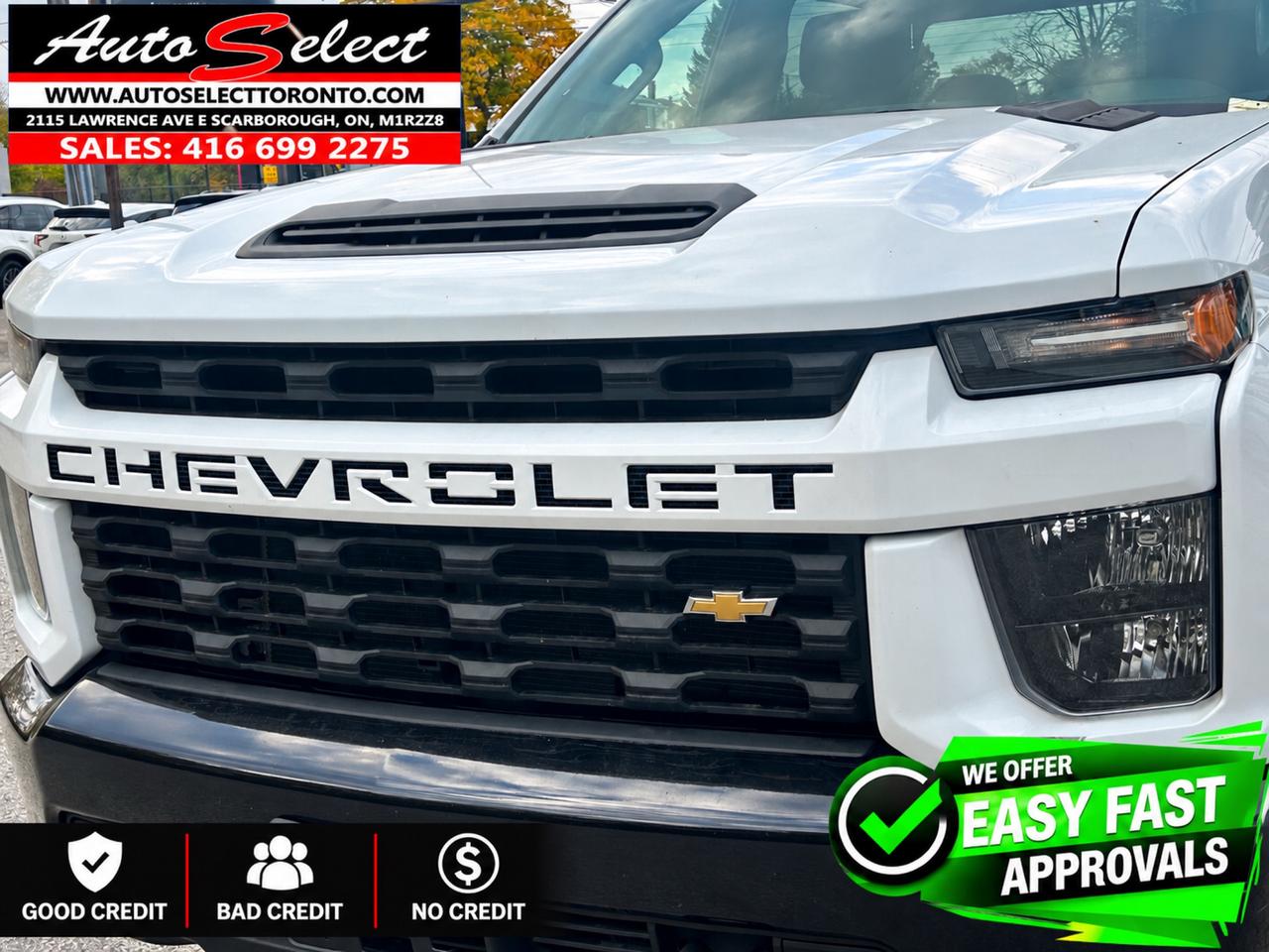 2022 Chevrolet Silverado 2500 HD Custom 4x4 **6.6L V8** Apple Carplay - Well Maintained Photo