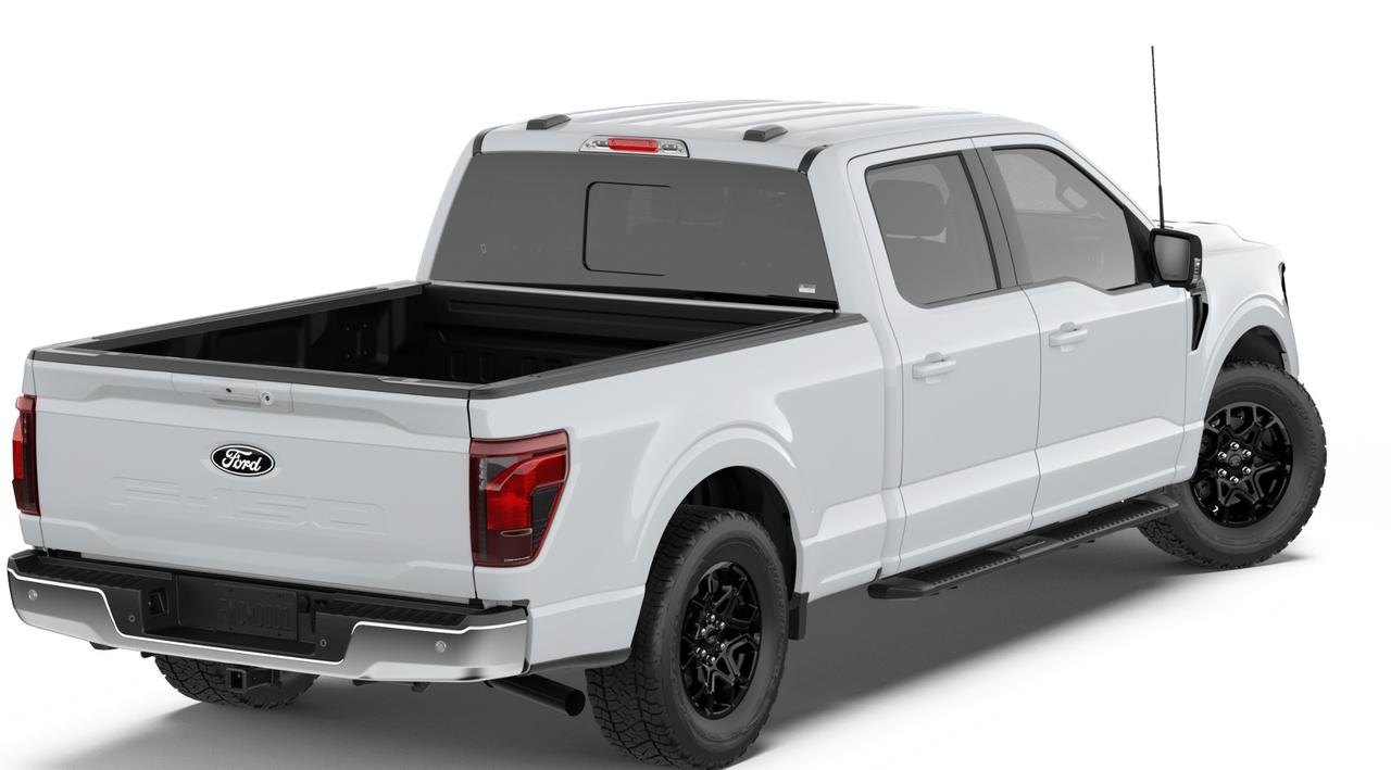 2026 Ford F-150 XLT 4WD SuperCrew 6.5' Box Photo2