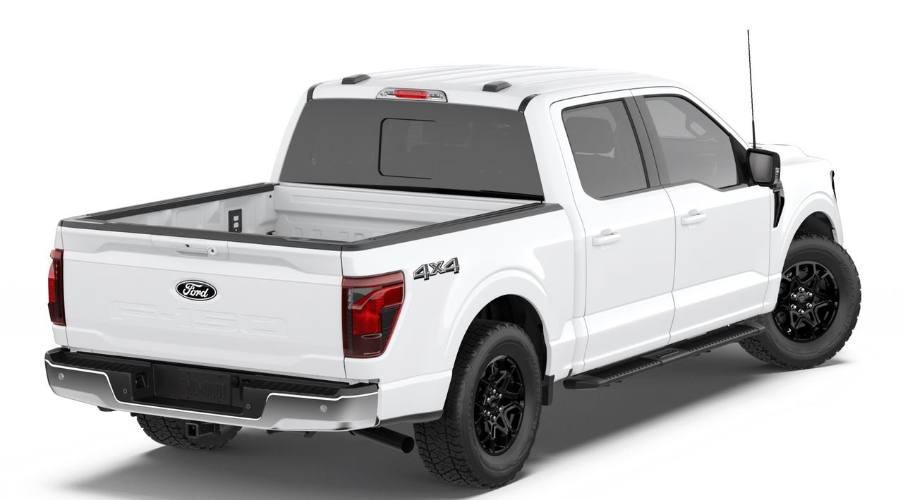 2026 Ford F-150 XLT 4WD SuperCrew 5.5' Box Photo2