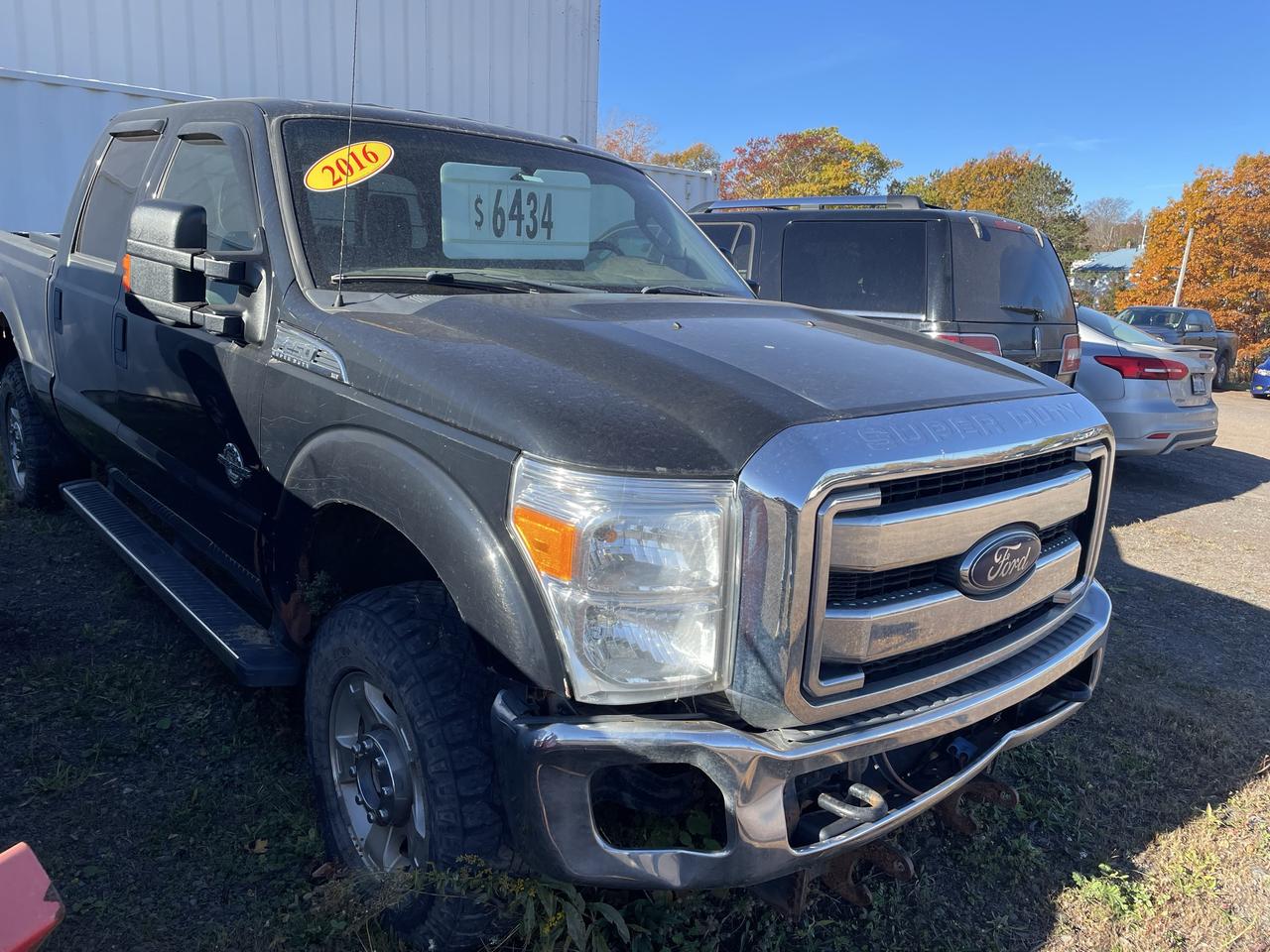 2016 Ford F-250 Super Duty SRW XLT Photo0