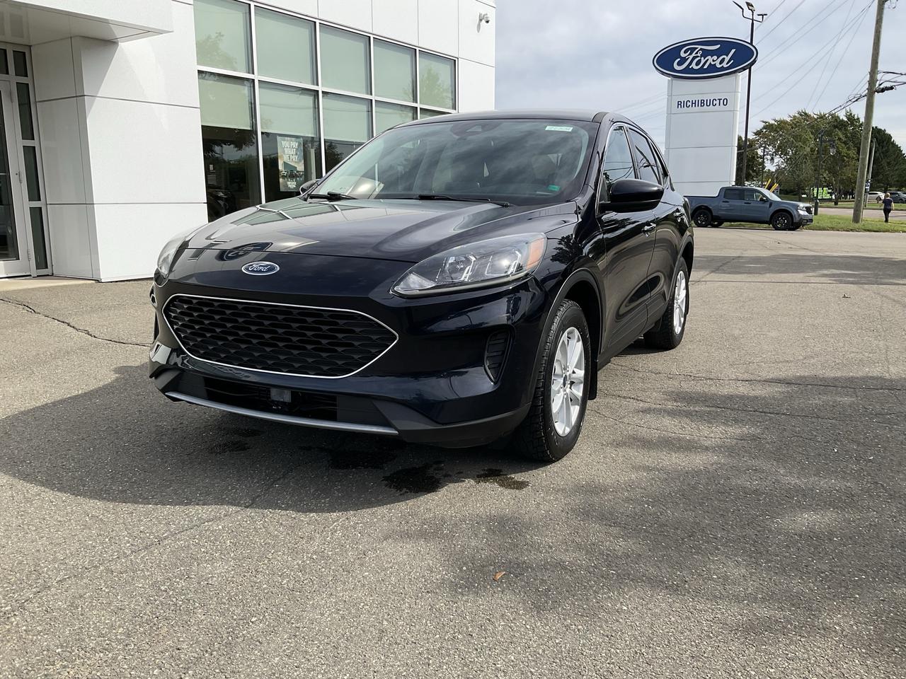 2021 Ford Escape SE Photo0