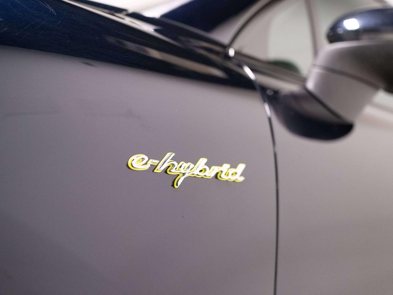 2022 Porsche Cayenne E-HYBRID | PREMIUM PLUS | PANO | 21 IN Photo