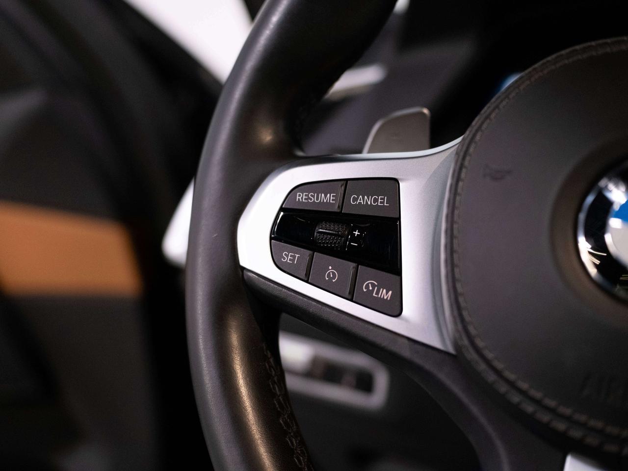 2022 BMW X7 XDRIVE40I | M-SPORT | 6 PASS | 21 IN Photo