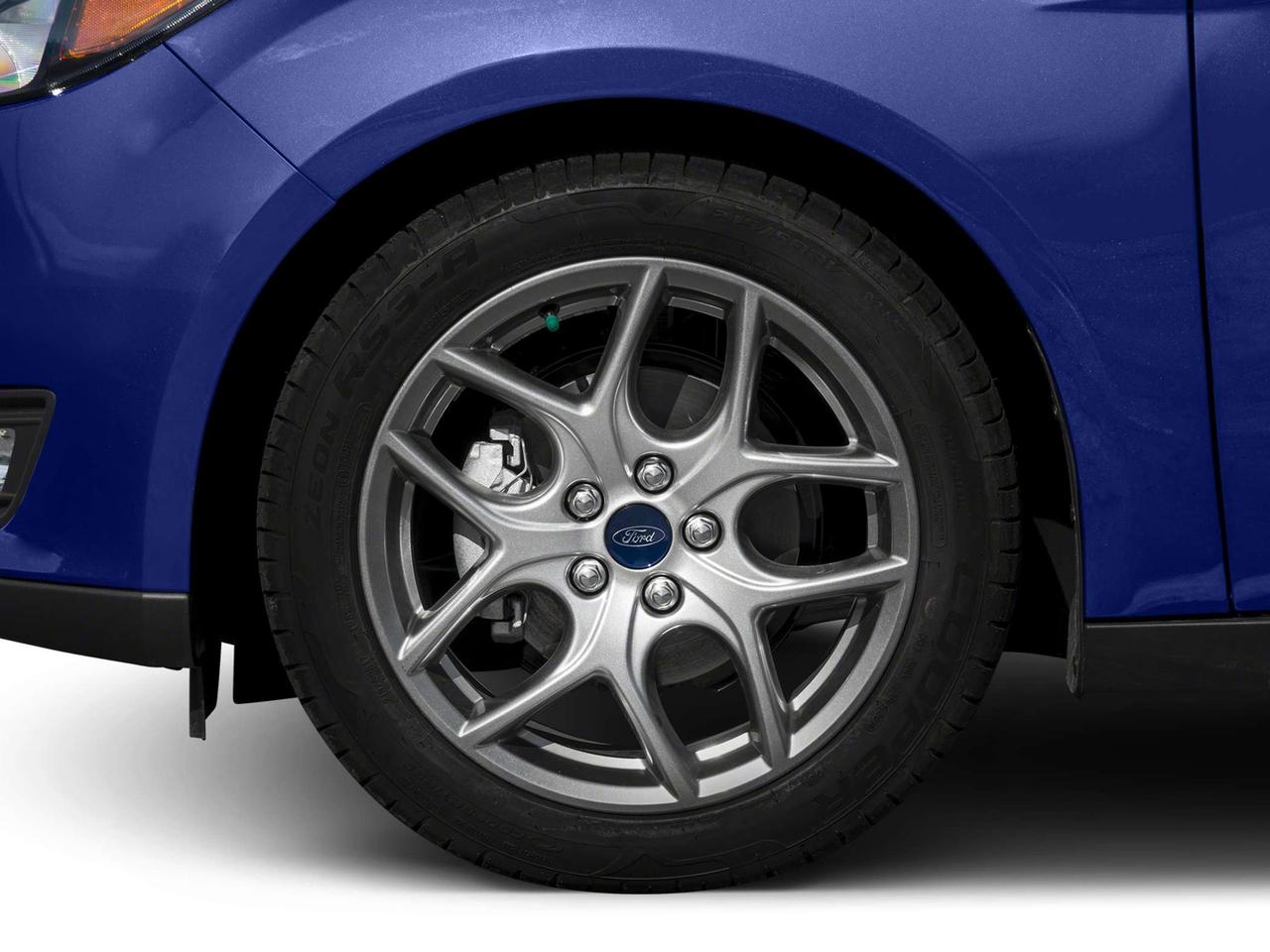 2015 Ford Focus Hatchback SE 'AS-IS' UNIT | MANUAL TRANSMISSION Photo