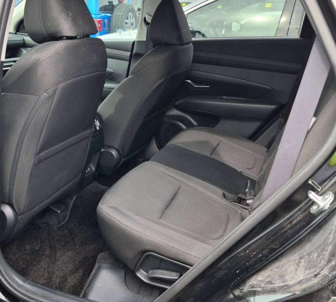 2025 Hyundai Tucson PREFERRED| CLEAN CARFAX| HTD SEATS| BLIND SPOT| Photo4