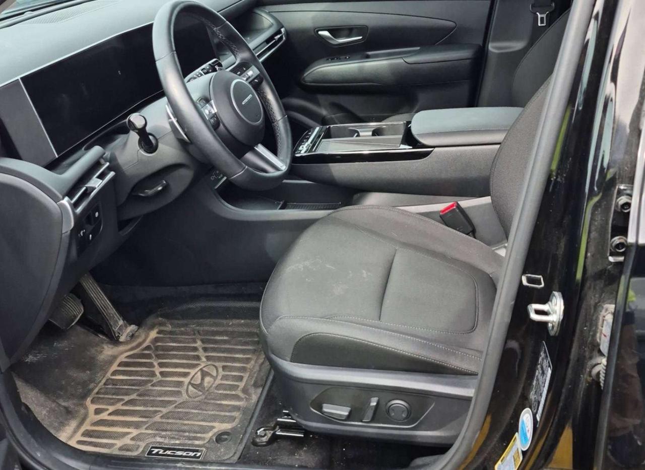 2025 Hyundai Tucson PREFERRED| CLEAN CARFAX| HTD SEATS| BLIND SPOT| Photo