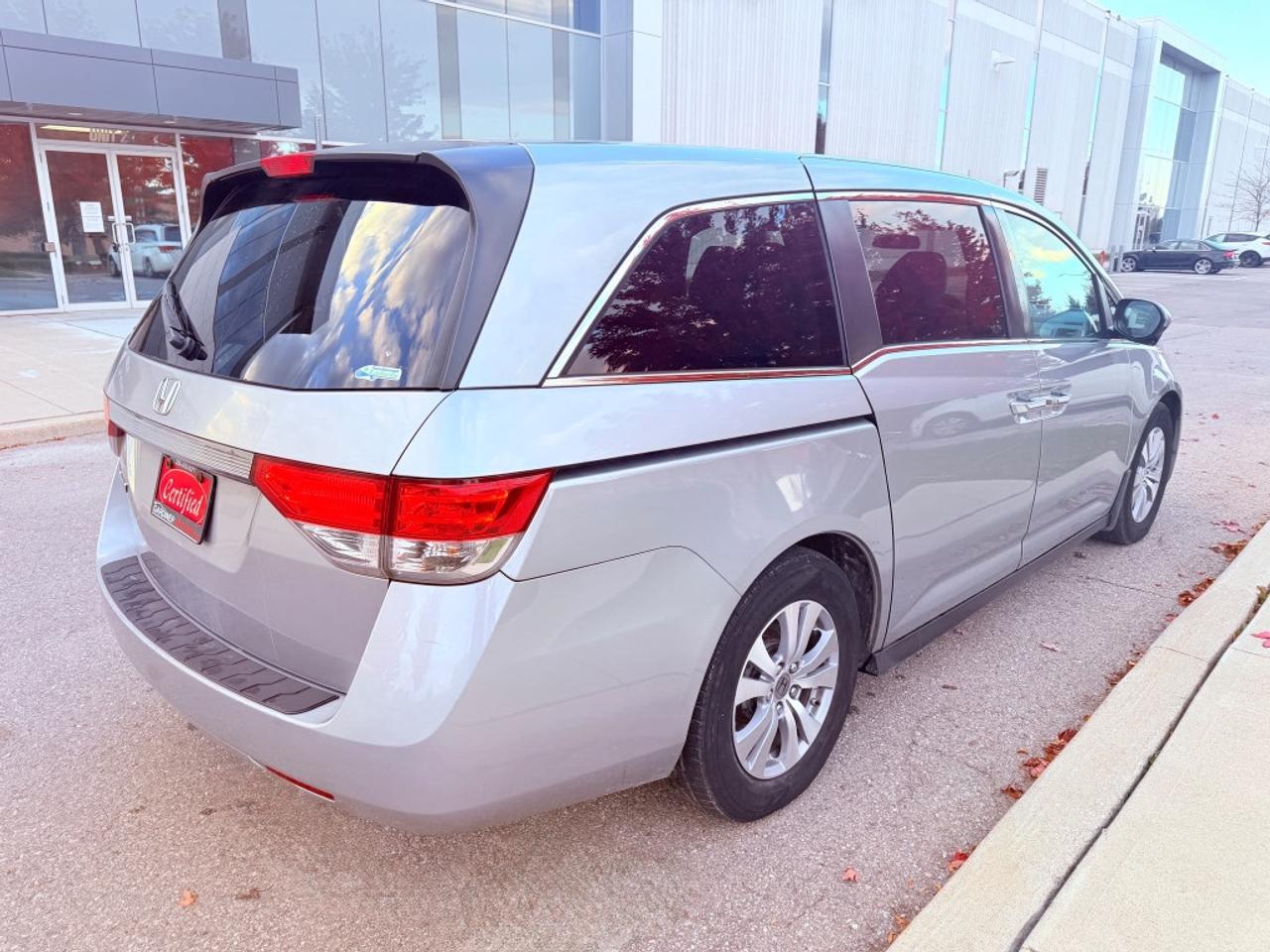 2016 Honda Odyssey 4dr EX-L w/Navi Photo