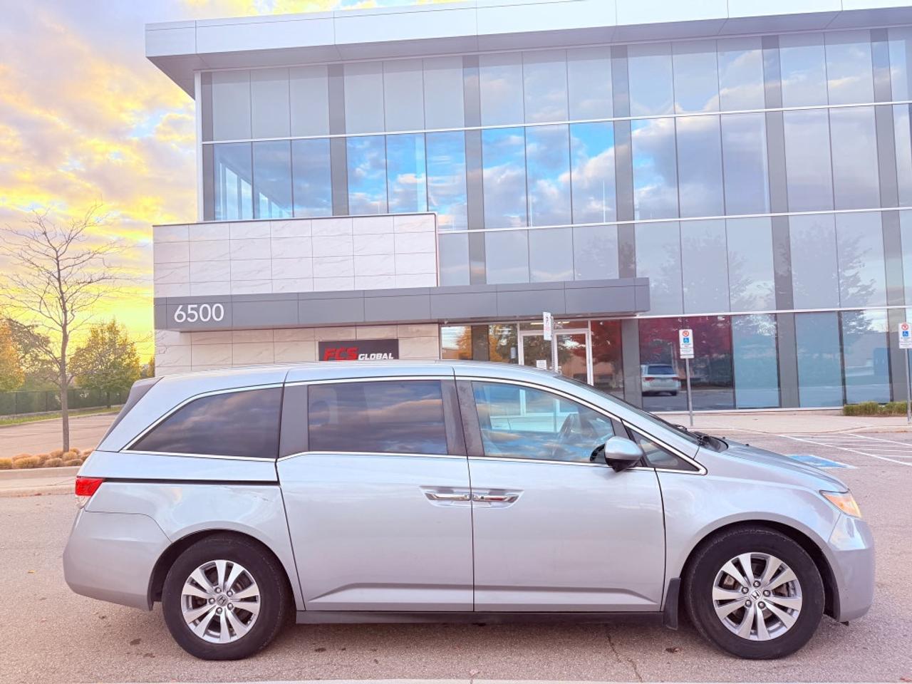 2016 Honda Odyssey 4dr EX-L w/Navi Photo