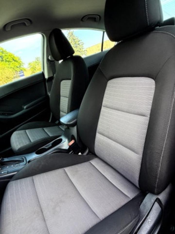2015 Kia Forte 4dr Sedan Automatic LX+ Photo