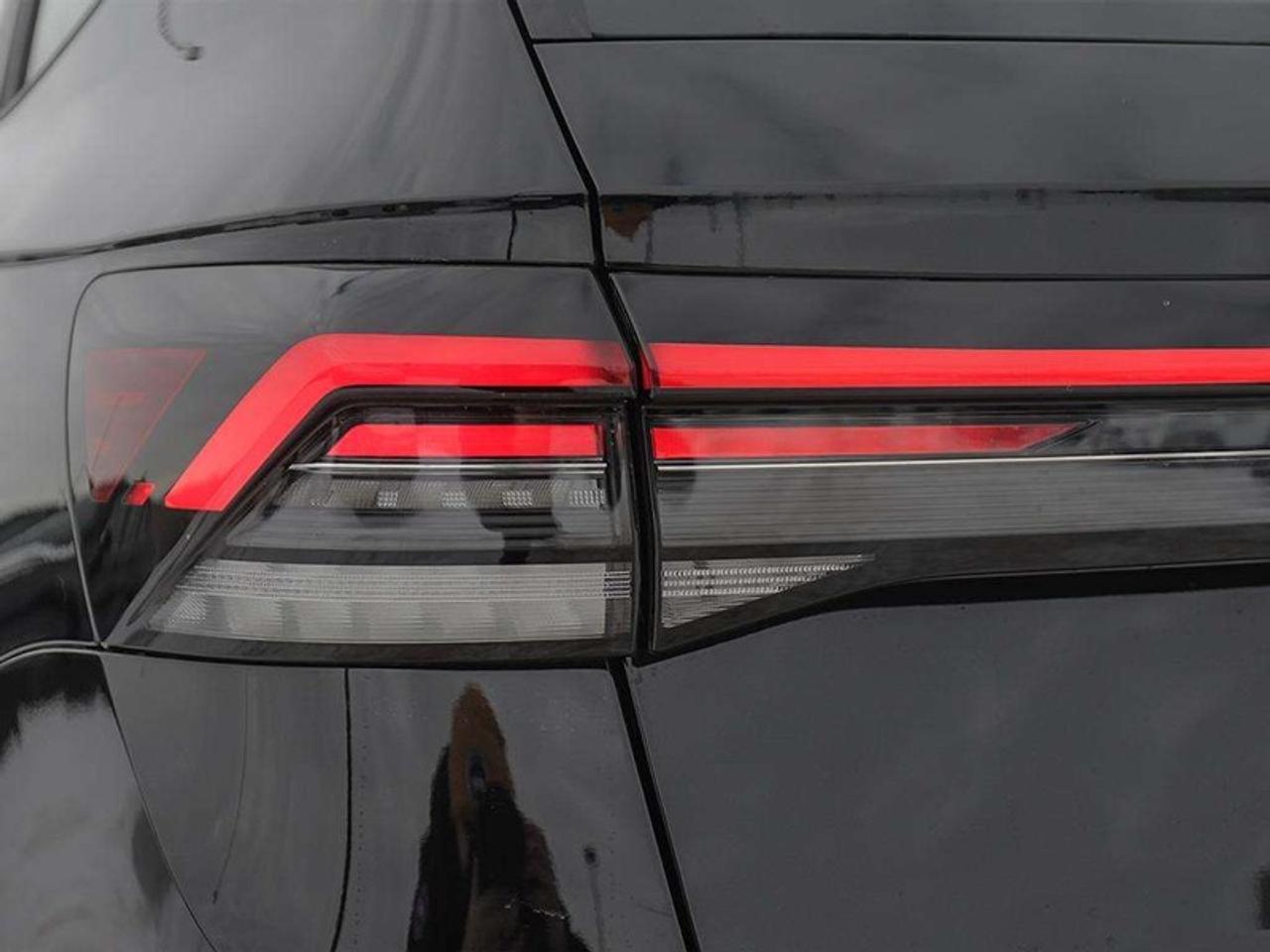 2027 Volkswagen Taos Trendline 4Motion Photo