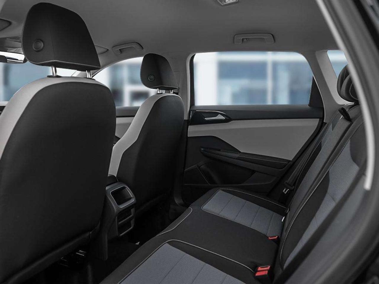 2027 Volkswagen Taos Trendline 4Motion Photo