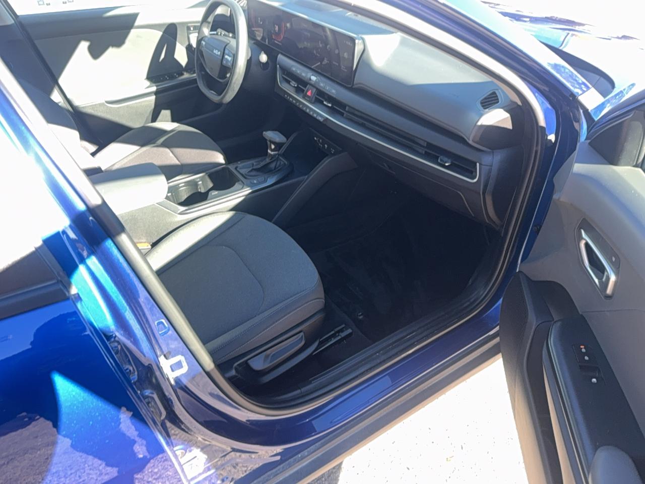 2025 Kia K4 LX Photo