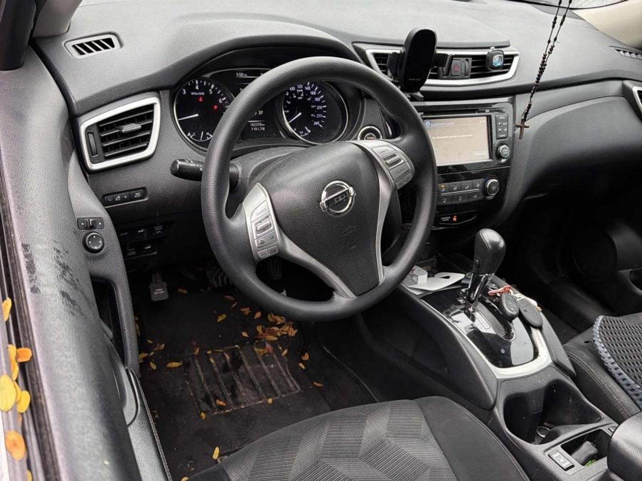 2016 Nissan Rogue SV AWD | FULLY CERTIFIED WITH WARRANTY Photo2