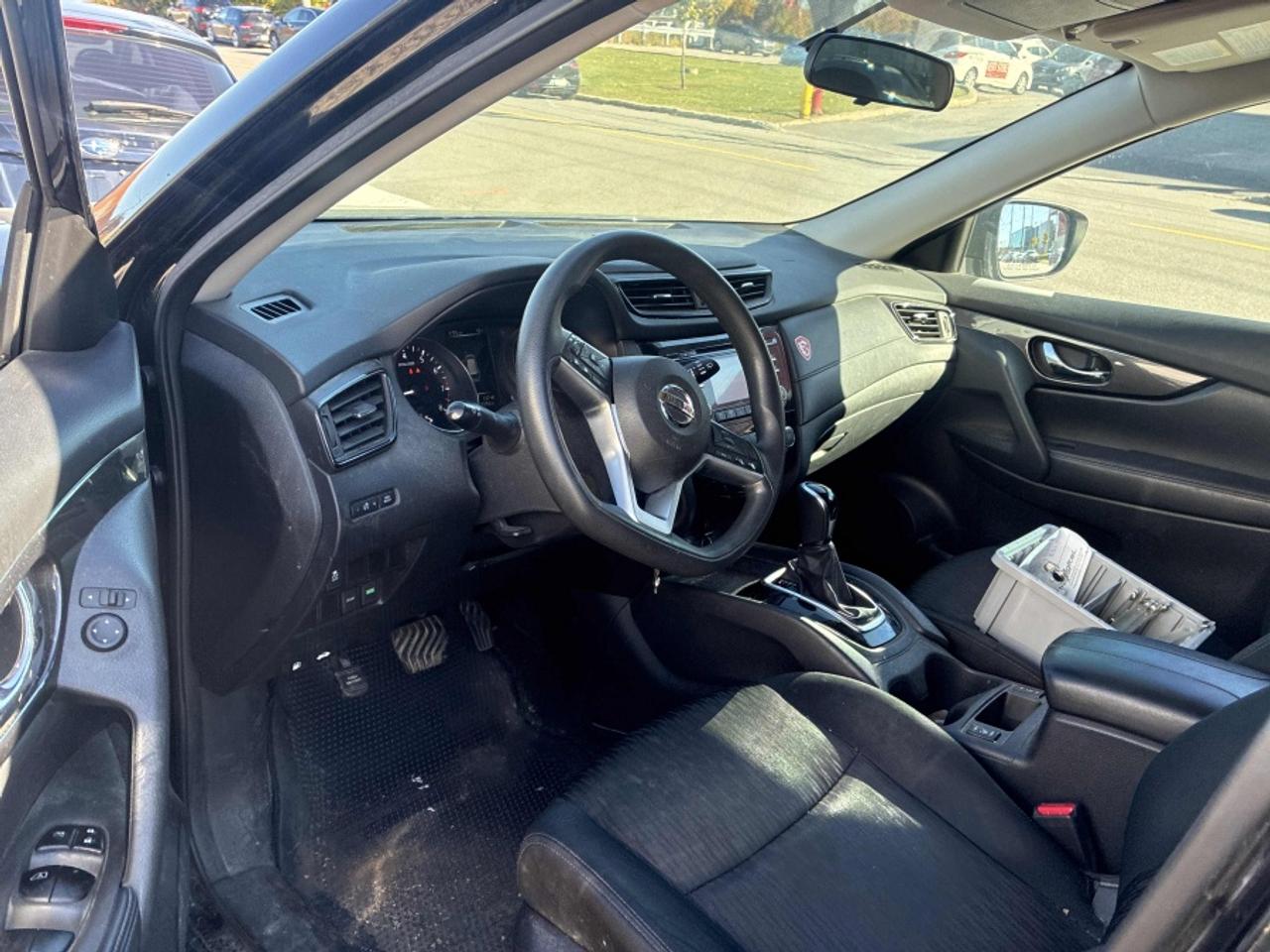 2017 Nissan Rogue S | FULLY CERTIFIED WITH WARRANTY Photo
