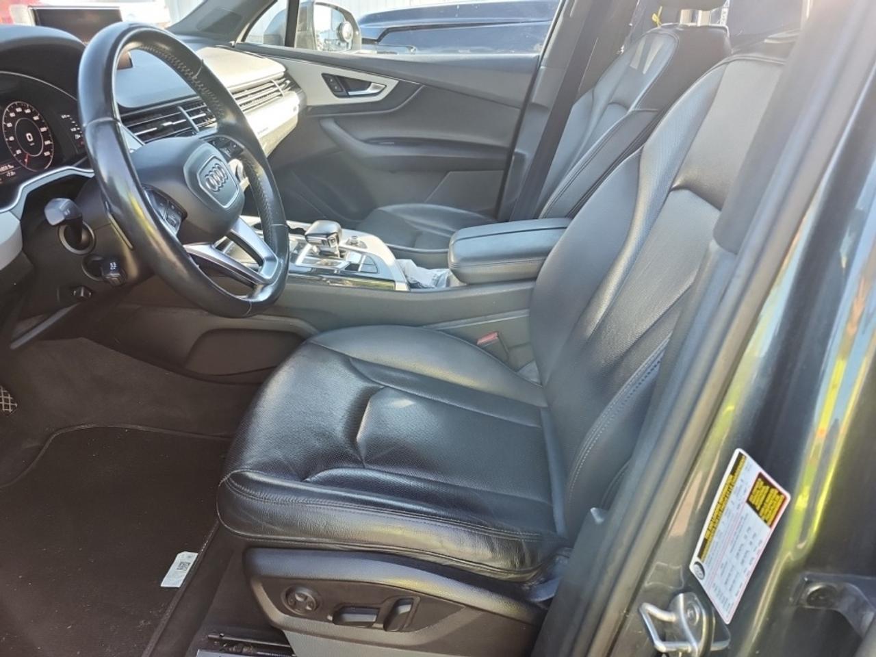 2018 Audi Q7 QUATTRO TECHNIK | FULLY CERTIFIED WITH WARRANTY Photo4