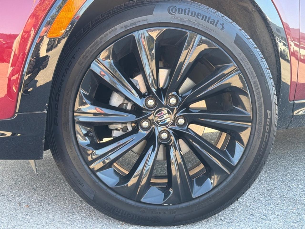 2024 Buick Envista Sport Touring  19-INCH WHEELS|SUNROOF Photo1