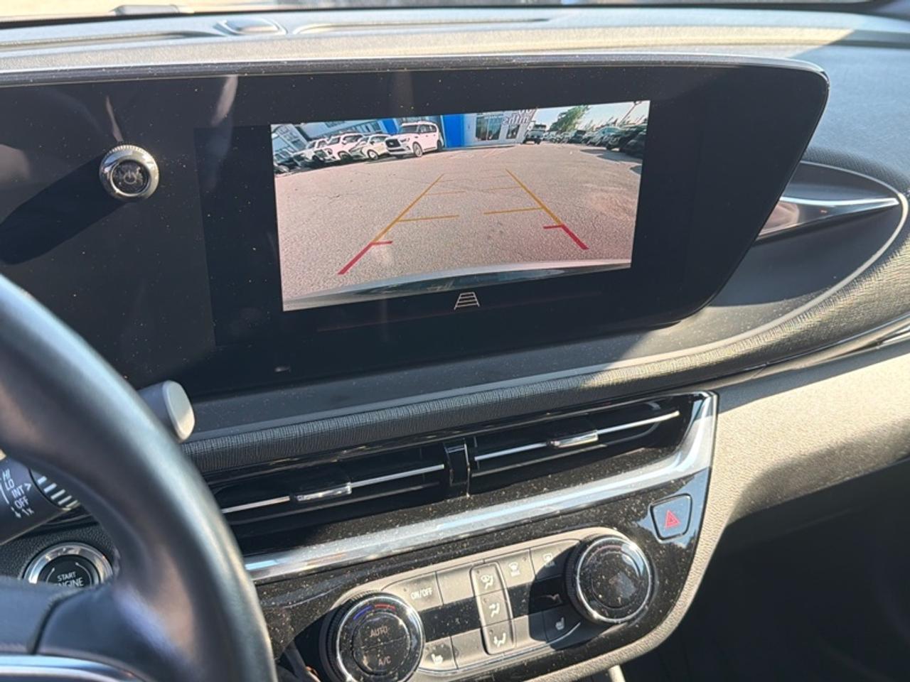 2024 Buick Envista Sport Touring  19-INCH WHEELS|SUNROOF Photo