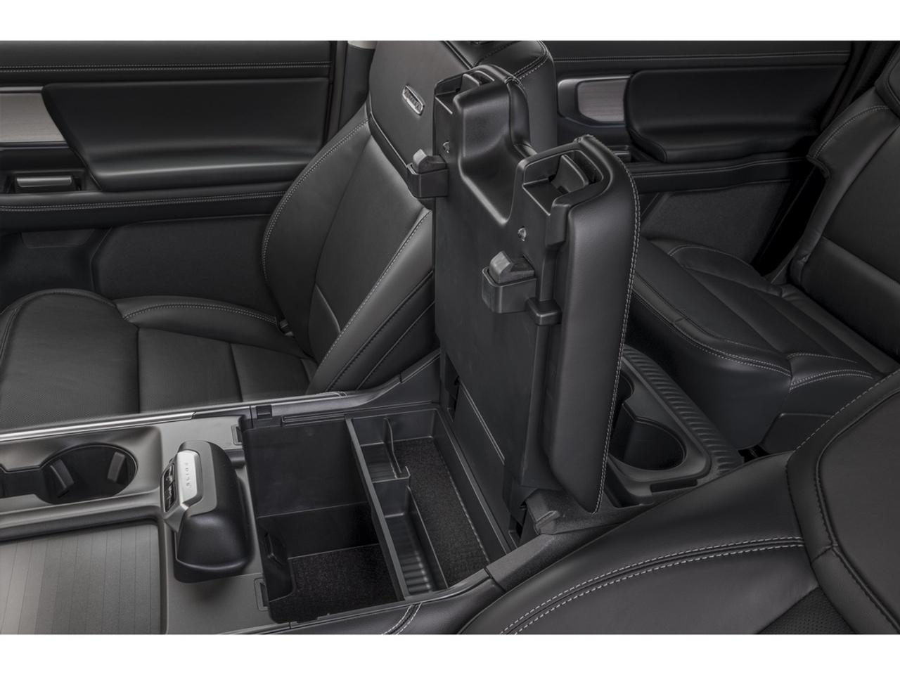2027 Ford Expedition Platinum Max Photo
