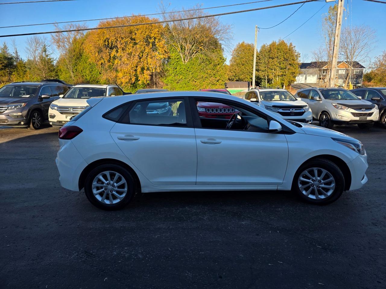 2018 Hyundai Accent SE Photo
