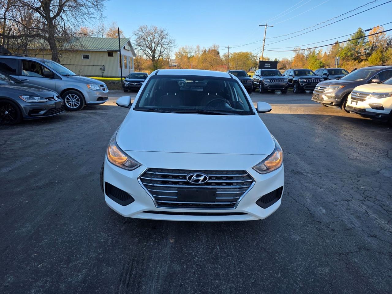 2018 Hyundai Accent SE Photo